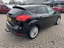 Ford Focus 1.0 Ecoboost Titanium | 100pk | Trekhaak | Cruise control | 17 inch velgen | Voorruit verwarming | Parkeersensoren Achter