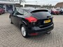 Ford Focus 1.0 Ecoboost Titanium | 100pk | Trekhaak | Cruise control | 17 inch velgen | Voorruit verwarming | Parkeersensoren Achter