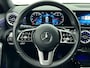 Mercedes-Benz A-klasse 160 Business Solution Luxury Navigatie Apple Carplay/Android Auto Camera Parkeersensoren Cruise Control Stoelverwarming Virtual Cockpit Lichtmetalen velgen Climate Control