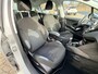 Peugeot 208 1.6 VTi Allure | Navi | Bluetooth | Cruise | ECC | Regen- en Lichtsensor | Trekhaak