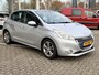 Peugeot 208 1.6 VTi Allure | Navi | Bluetooth | Cruise | ECC | Regen- en Lichtsensor | Trekhaak