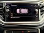 Volkswagen T-Roc 1.5 TSI Style Carplay   Adapt.cruise  PDC  12 mnd. Bovag garantie