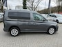 Volkswagen Caddy 1.5 TSI Rolstoelauto L1 Automaat 3+1 of 5+0 - Alle opties - Bodemverlaging - Rolstoelvervoer