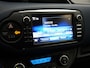 Toyota Yaris 1.5 Hybrid Bi-Tone | Trekhaak afneembaar | Parkeercamera | Cruise Control Reco