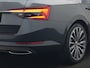 Skoda Superb Combi 1.4 TSI iV Laurin & Klement PHEV 218pk Dealer O.H. | Adaptive Cruise | 360 Camera | Canton Audio | Lederen Comfortstoelen Memory & Massage & Ventilatie | Sfeerverlichting | Stoelen & Stuur Verwarmd | Apple Carplay | Blis | Keyless | Plug In Hybrid |