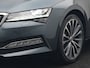 Skoda Superb Combi 1.4 TSI iV Laurin & Klement PHEV 218pk Dealer O.H. | Adaptive Cruise | 360 Camera | Canton Audio | Lederen Comfortstoelen Memory & Massage & Ventilatie | Sfeerverlichting | Stoelen & Stuur Verwarmd | Apple Carplay | Blis | Keyless | Plug In Hybrid |