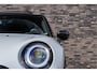 MINI Clubman 2.0 JCW ALL4 John Cooper Works F1 Aut. | Navi | Panorama | Lounge Leder | Head-Up | H&K | Camera | White Silver