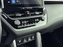 Toyota Corolla Cross Hybrid 200 Style | Dodehoek detectie | Stoel-/stuurverwarming | Apple Carplay / Android Auto | Parkeersensoren voor/achter | Adaptive Cruise | Clima | Camera | 18 inch