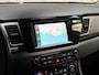 Kia Niro Hybrid 1.6 GDi Dynamic Sport 142Pk Automaat (APPLE CARPLAY, NAVIGATIE, CAMERA, LEDER, SPORTSTOELEN, GETINT GLAS, NIEUWSTAAT)