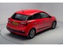 Hyundai i20 1.0 T-GDI Premium [ Navi Clima camera Trekhaak Apple Carplay / Android ]