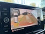 Volkswagen T-Roc 1.5 TSI 150pk DSG R-Line / Black style / Afneembare Trekhaak / Voorstoelen Verwarmbaar / App. Connect / 18'' LMV