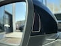 Volkswagen T-Roc 1.5 TSI 150pk DSG R-Line / Black style / Afneembare Trekhaak / Voorstoelen Verwarmbaar / App. Connect / 18'' LMV