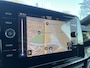 Volkswagen T-Roc 1.5 TSI 150pk DSG R-Line / Black style / Afneembare Trekhaak / Voorstoelen Verwarmbaar / App. Connect / 18'' LMV