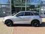Volkswagen T-Roc 1.5 TSI 150pk DSG R-Line / Black style / Afneembare Trekhaak / Voorstoelen Verwarmbaar / App. Connect / 18'' LMV