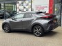 Toyota C-HR / C-HR+ 1.8 Hybrid 140 First Edition STOEL/STUUR VERW. BLIND SPOT PARKEERSENS. V + A