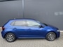 Volkswagen Polo 1.0 TSI Life Business Achteruitrijcamera - Apple carplay - Airco - Cruise control - Parkeersensoren - Bluetooth - Led verlichting - Navigatie - Radio - Licht metalen velgen 15 inch - Stoelverwarming - Start/stop systeem - Stuur leder - Stuur multifunctioneel