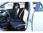 Peugeot 208 1.2 PureTech Allure Pack, PDC achter, Cruise control, Lane assist, Apple carplay/androidauto, Navigatie.