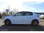 Peugeot 208 1.2 PureTech Allure Pack, PDC achter, Cruise control, Lane assist, Apple carplay/androidauto, Navigatie.