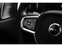 Volvo XC60 Plus Black Edition Recharge Plug-In Hybrid AWD | Harman Kardon | Head Up Display | BLIS | Trekhaak | Lane Assist |