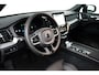 Volvo XC60 Plus Black Edition Recharge Plug-In Hybrid AWD | Harman Kardon | Head Up Display | BLIS | Trekhaak | Lane Assist |