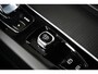 Volvo XC60 Plus Black Edition Recharge Plug-In Hybrid AWD | Harman Kardon | Head Up Display | BLIS | Trekhaak | Lane Assist |