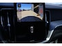 Volvo XC60 T6 Plus Black Edition Recharge Plug-In Hybrid AWD | Harman Kardon | Head Up Display | BLIS | Trekhaak | Lane Assist |
