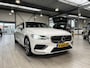 Volvo V60 2.0 T6 Plug-in hybrid AWD 350 pk Essential Bright | Leer | Camera | Google Navi | Adapt. cruise | Digitaal display | 19"
