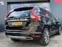 Volvo XC60 2.0 T5 FWD Polar+ Automaat - Navigatie - Stoelverwarming - Lederen bekleding