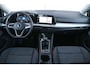 Volkswagen Golf 1.0 TSI 110pk Life | Trekhaak | Achteruitrijcamera | Navigatie | App Connect