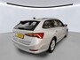 Skoda Octavia Combi 1.0 TSI 110pk Business Edition / Navigatie / LM 16 inch / LED / Keyless / Parkeersensoren / Wegkl. Trekhaak Garantie tot 22-05-2028 / max 100.000km