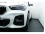 BMW X1 sDrive18i High Executive. Camera, Leer, StoelVerw, Full Led, Elek A Klep, 19"LM Velgen