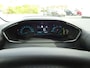 Peugeot e-208 EV Active Pack 50 kWh Automatische airco, navigatie, cruise controle, licht metalen velgen, parkeersensoren, enz.