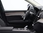 Volvo XC90 2.0 T8 Plug-in hybrid AWD Ultra Bright / Luchtvering / Head-Up Display / Stoelventilatie / Stoelmassage / 360 camera /Stuurwiel-, stoel- & achterbankverwarming / Pano. dak / Harman Kardon Audio / Elektr. stoelverstelling