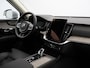 Volvo XC90 2.0 T8 Plug-in hybrid AWD Ultra Bright / Luchtvering / Head-Up Display / Stoelventilatie / Stoelmassage / 360 camera /Stuurwiel-, stoel- & achterbankverwarming / Pano. dak / Harman Kardon Audio / Elektr. stoelverstelling