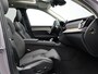 Volvo XC90 2.0 T8 Plug-in hybrid AWD Ultra Bright / Luchtvering / Head-Up Display / Stoelventilatie / Stoelmassage / 360 camera /Stuurwiel-, stoel- & achterbankverwarming / Pano. dak / Harman Kardon Audio / Elektr. stoelverstelling