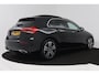 Mercedes-Benz A-klasse 180 Business Solution Luxury (PANORAMADAK, STOELVERWARMING, SFEERVERLICHTING, ELEKTR STOELEN, NAVIGATIE)