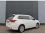 Mitsubishi Outlander 2.4 PHEV Intense 4X4 AFN TREKHAAK WHITE PEARL CLIMA CRUISE CAMERA NAVI 18"LMV STOELVERW.