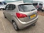 Kia Venga 1.4 CVVT 1e eig. 93.000km. Clima Navi Trekhaak 1300kg. Schuifdak