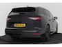 Skoda Enyaq iV 80 Sportline | Panoramadak | Crystal grille | Trekhaak | Camera | 3-zone climate