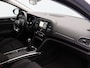 Renault Megane Estate TCe 115pk Limited | Trekhaak | Dealer onderhouden | Stoelverwarming | Achteruitrijcamera | Parkeersensoren voor en achter |