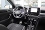Volkswagen T-Roc 1.5 TSI 150PK R-LINE, Apple Carplay/ Android Auto, All Season Banden, etc.