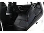 Toyota RAV4 2.5 Hybrid AWD Bi-Tone | Leder | Stoel en stuurverwarming | Trekhaak | 1650 kg trekgewicht |
