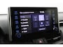 Toyota RAV4 2.5 Hybrid AWD Bi-Tone | Leder | Stoel en stuurverwarming | Trekhaak | 1650 kg trekgewicht |