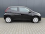 Toyota Aygo 1.0 VVT-i 72 PK x-play 5 DRS + AIRCO + CAMERA + CAPLAY + ELEK RAMEN