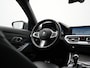BMW 3-Serie Touring 330e M Sport PHEV 293pk Dealer O.H. | Trekhaak Af Fabriek | Head Up | Adaptive Cruise | Laser LED | Harman / Kardon | Camera | Adaptief Onderstel | Alcantara Sportstoelen Verwarmd | Keyless | Blis | Sfeerverlichting | Dravitgrau metallic | Plug In Hybrid