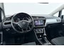 Volkswagen Touran 1.4 TSI Comfortline Edition 7p | Navi | Camera | Adap Cruise | Org NL