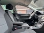 Volkswagen Passat Variant 1.6 TDI Highline BlueMotion NIEUWSTAAT AUTOMAAT NAVI TREKHAAK PDC