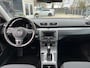 Volkswagen Passat Variant 1.6 TDI Highline BlueMotion NIEUWSTAAT AUTOMAAT NAVI TREKHAAK PDC