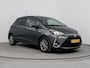 Toyota Yaris 1.5 Hybrid Dynamic | LM velgen | navigatie | getinten achter ramen |