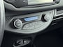 Toyota Yaris 1.5 Hybrid Dynamic | LM velgen | navigatie | getinten achter ramen |